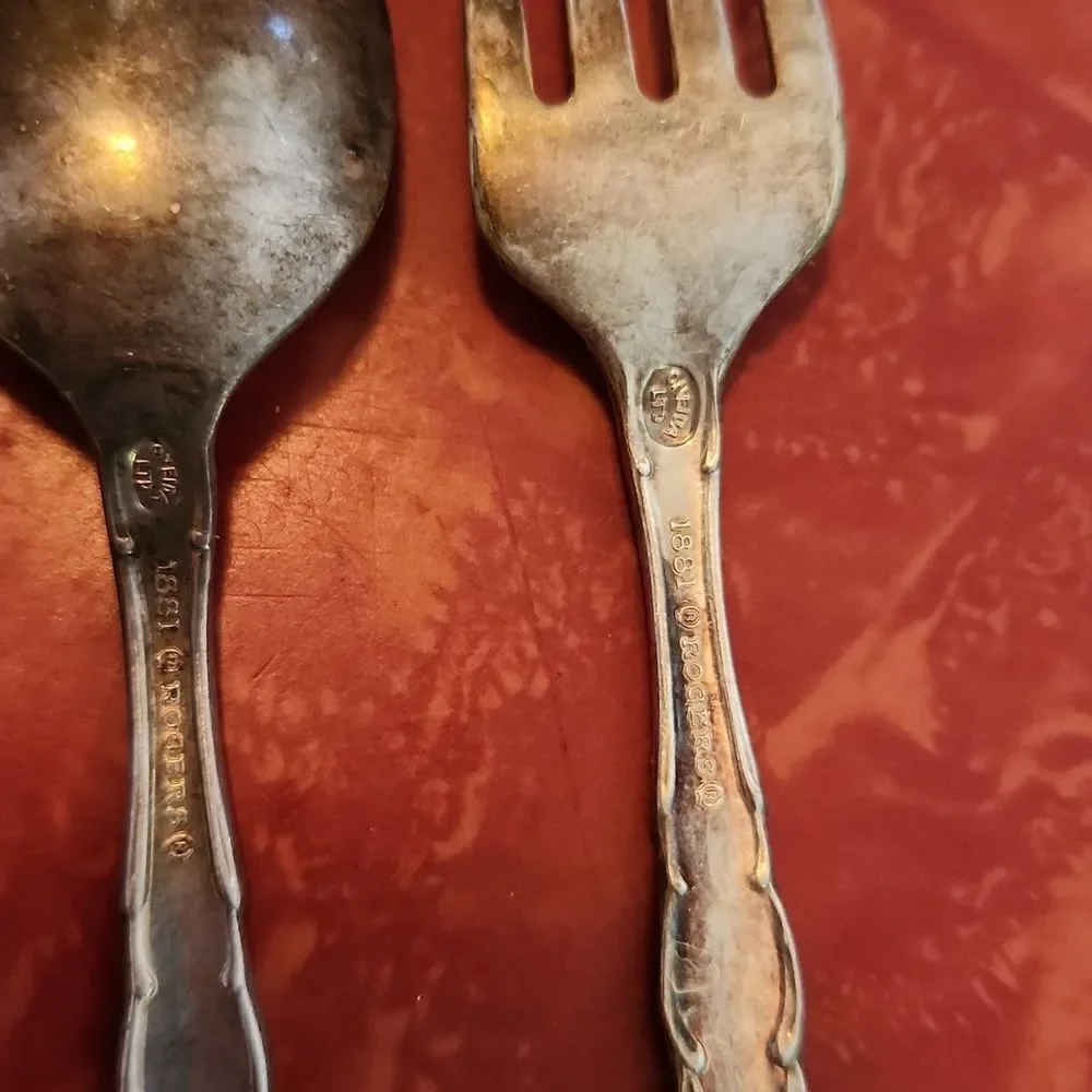 Vintage Oneida 1881 Rogers  Toddler Metal Fork and Spoon Set